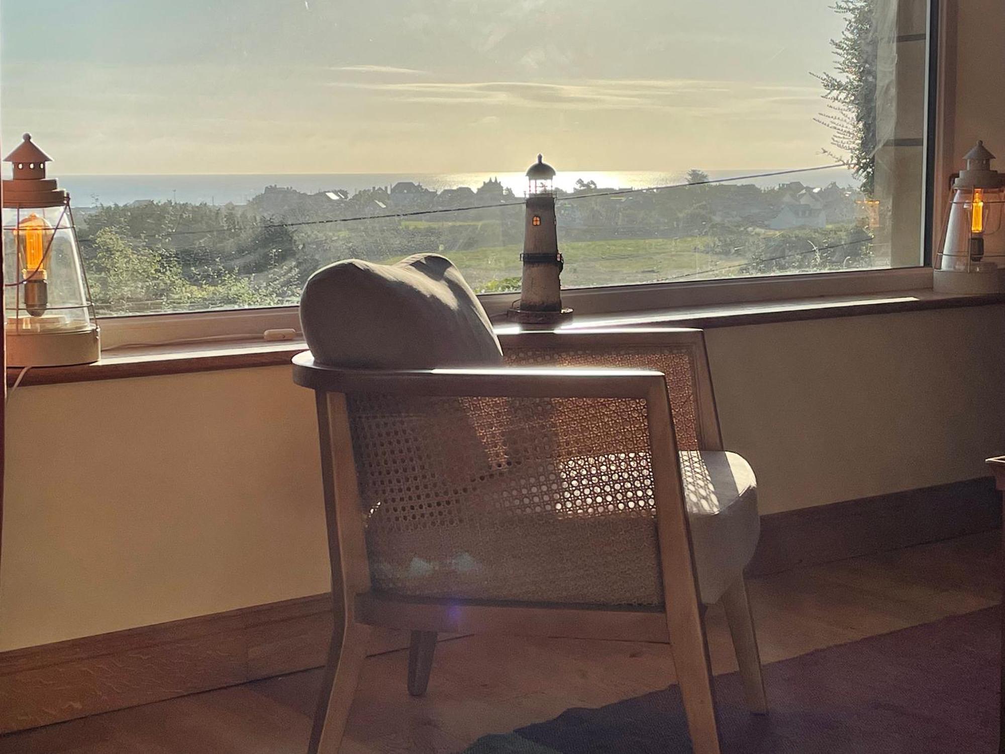 Maison de charme avec vue sur mer et jardin abrité Quinéville Extérieur photo
