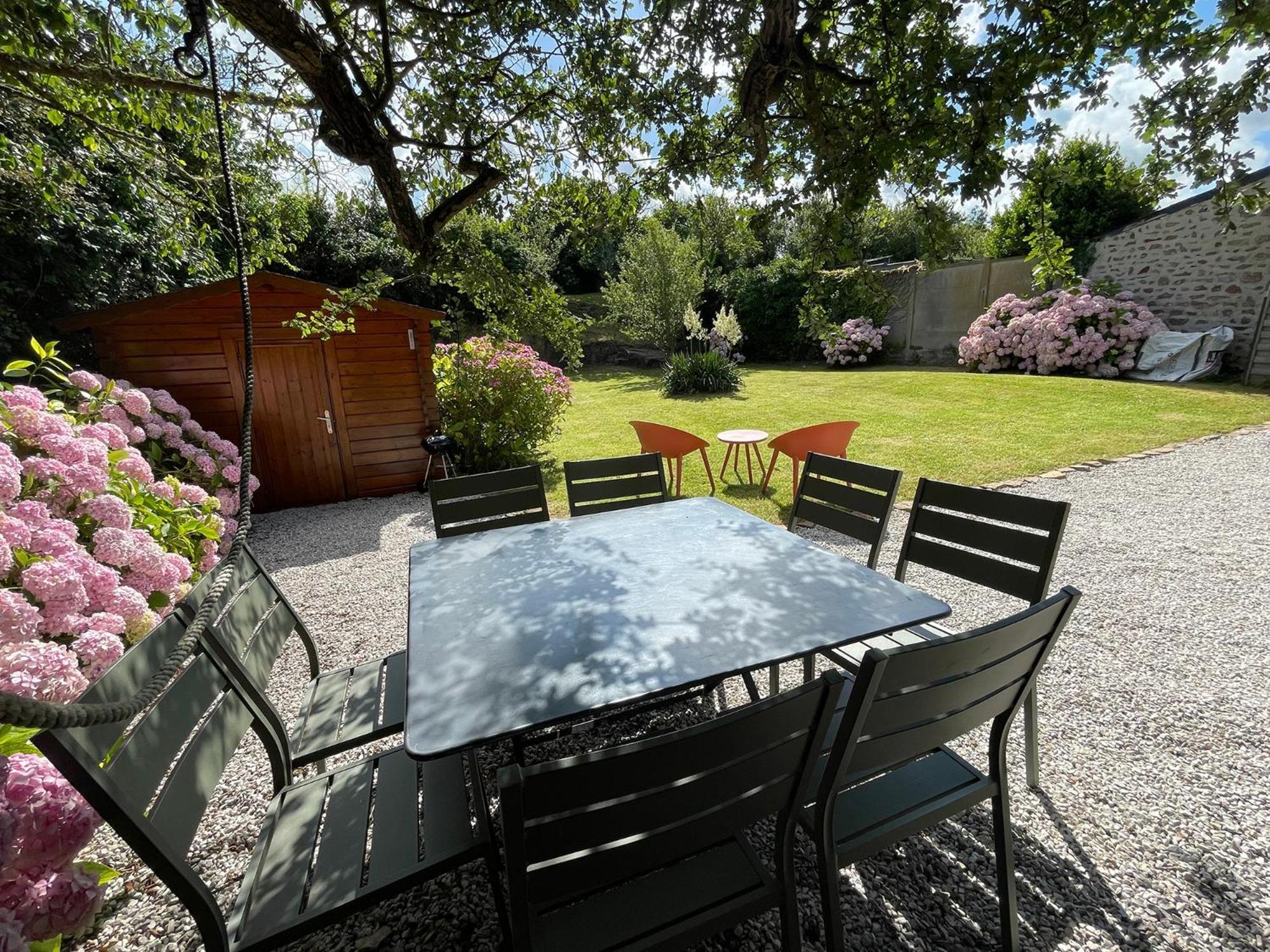 Maison de charme avec vue sur mer et jardin abrité Quinéville Extérieur photo