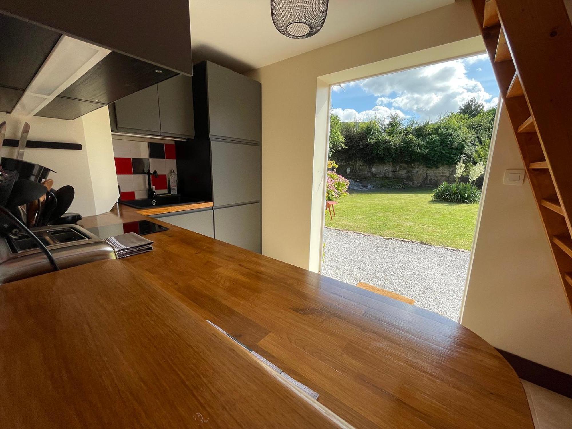 Maison de charme avec vue sur mer et jardin abrité Quinéville Extérieur photo